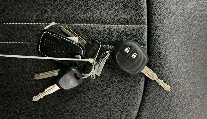 2014 Maruti Celerio ZXI, Petrol, Manual, 35,697 km, Key Close Up