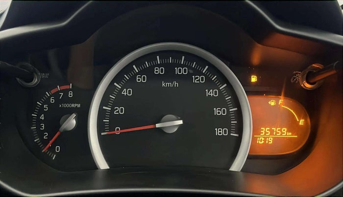 2014 Maruti Celerio ZXI, Petrol, Manual, 35,697 km, Odometer Image
