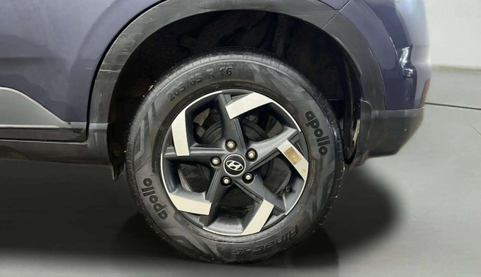 2020 Hyundai VENUE S 1.2, Petrol, Manual, 19,127 km, Left Rear Wheel