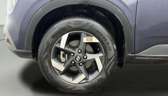 2020 Hyundai VENUE S 1.2, Petrol, Manual, 19,127 km, Left Front Wheel