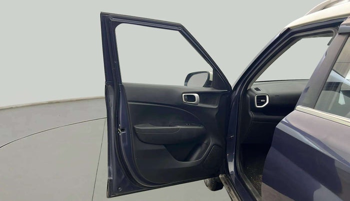 2020 Hyundai VENUE S 1.2, Petrol, Manual, 19,127 km, LHS Front Door