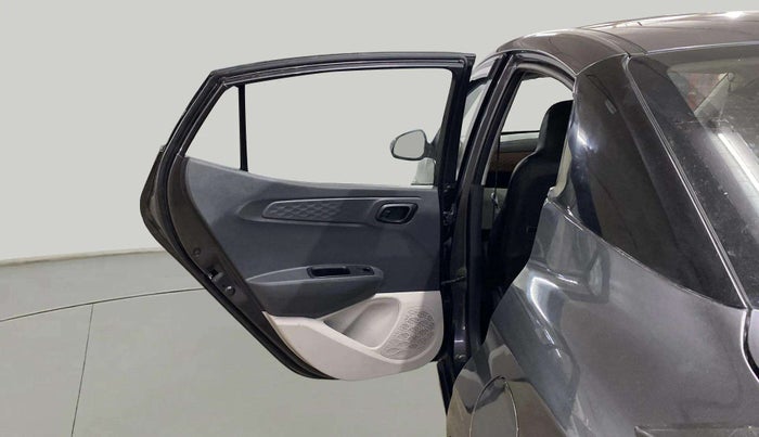 2021 Hyundai AURA S 1.2 CNG, CNG, Manual, 38,861 km, LHS Rear Door