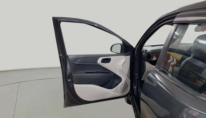 2021 Hyundai AURA S 1.2 CNG, CNG, Manual, 38,861 km, LHS Front Door