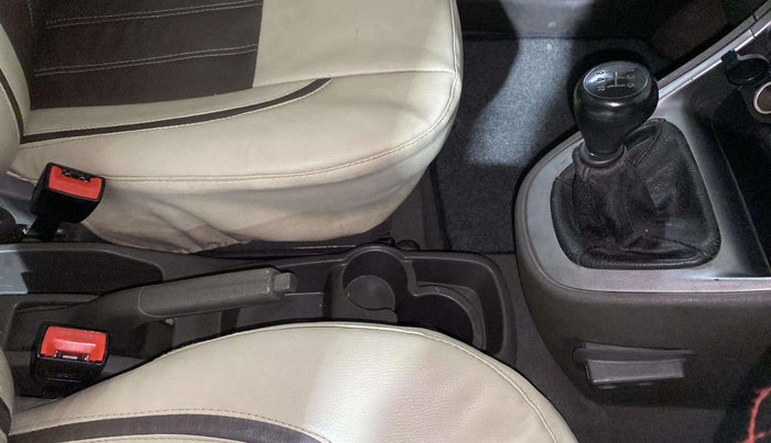 2013 Hyundai i10 ERA 1.1, Petrol, Manual, 63,950 km, Gear Lever