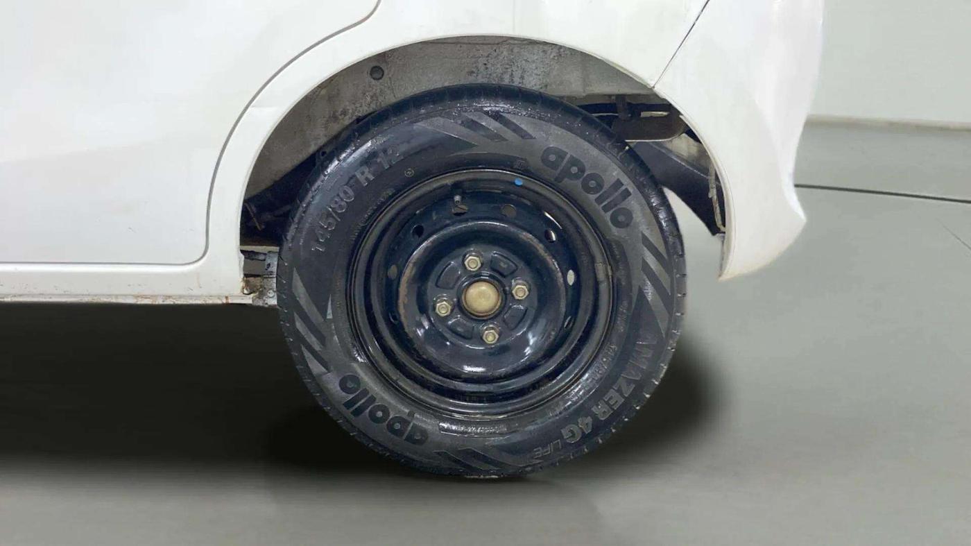 2019 Maruti Alto 800 LXI, CNG, Manual, 61,023 km, Left Rear Wheel