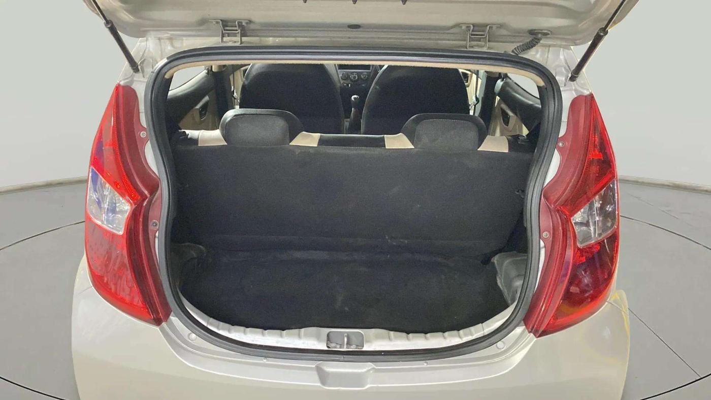 2015 Hyundai Eon D-LITE+, Petrol, Manual, 23,186 km, Boot Inside