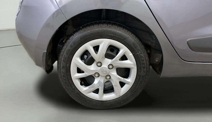 2018 Hyundai Grand i10 SPORTZ 1.2 KAPPA VTVT, Petrol, Manual, 4,182 km, Right Rear Wheel