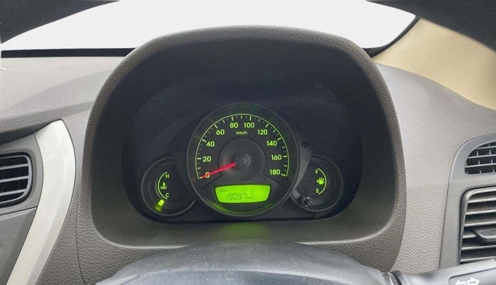 2017 Hyundai Eon ERA +, Petrol, Manual, 19,067 km, Odometer Image