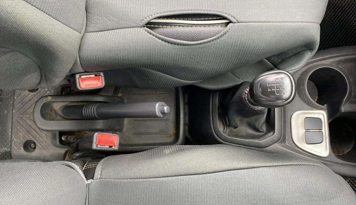 2019 Datsun Redi Go T(O) 1.0, Petrol, Manual, 29,436 km, Gear Lever