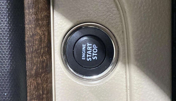 2015 Maruti Swift Dzire ZXI, Petrol, Manual, 66,895 km, Keyless Start/ Stop Button
