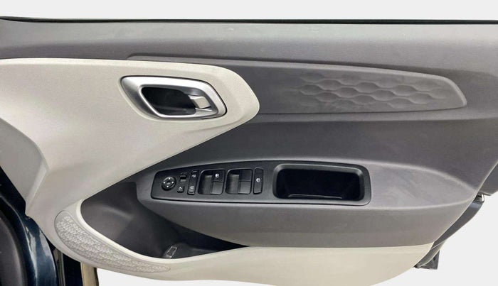 2020 Hyundai GRAND I10 NIOS SPORTZ AMT 1.2 KAPPA VTVT, Petrol, Automatic, 31,417 km, Driver Side Door Panels Control