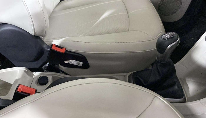 2024 Tata TIGOR XZ PLUS CNG, CNG, Manual, 26,831 km, Gear Lever