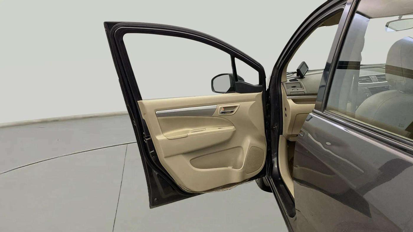 2017 Maruti Ertiga VXI ABS, Petrol, Manual, 19,785 km, LHS Front Door