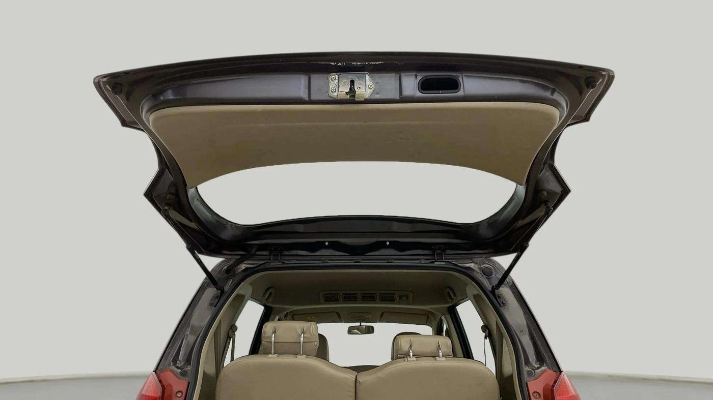 2017 Maruti Ertiga VXI ABS, Petrol, Manual, 19,785 km, Boot Door Open