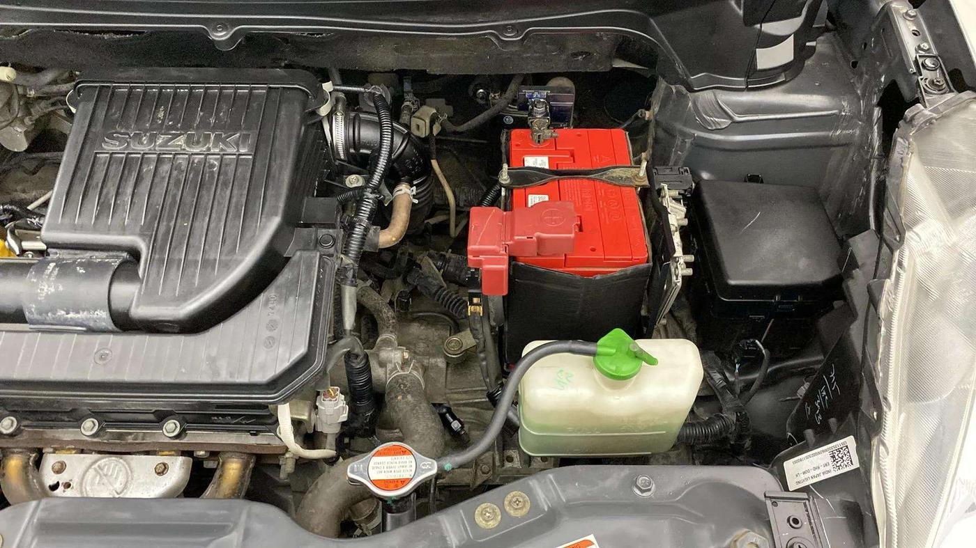 2017 Maruti Ertiga VXI ABS, Petrol, Manual, 19,785 km, Engine View - Left