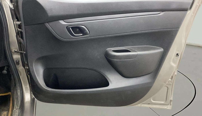 2019 Renault Kwid RXL, Petrol, Manual, 82,154 km, Driver Side Door Panels Control