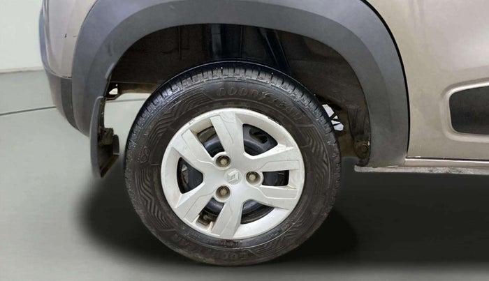 2019 Renault Kwid RXL, Petrol, Manual, 82,154 km, Right Rear Wheel