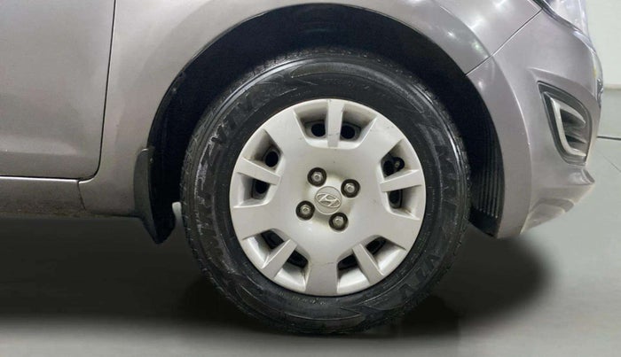 2012 Hyundai i20 MAGNA 1.2, Petrol, Manual, 47,690 km, Right Front Wheel