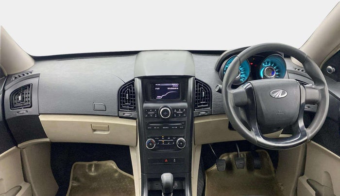 2016 Mahindra XUV500 W4, Diesel, Manual, 88,984 km, Dashboard