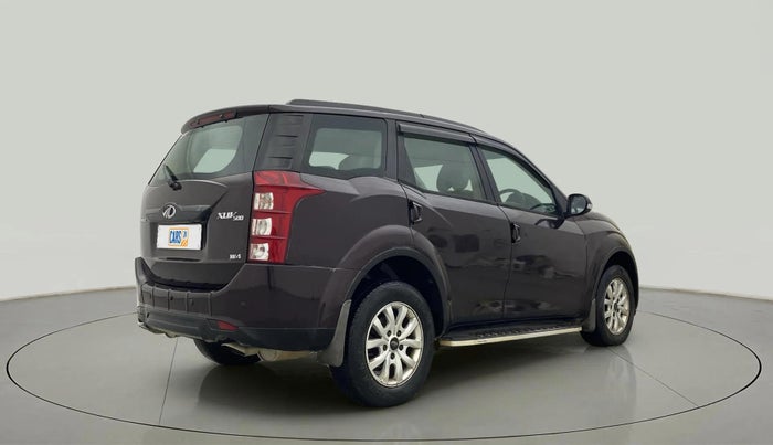 2016 Mahindra XUV500 W4, Diesel, Manual, 88,984 km, Right Back Diagonal