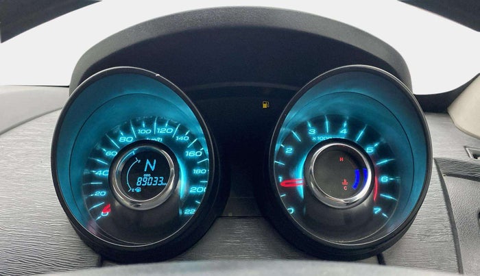 2016 Mahindra XUV500 W4, Diesel, Manual, 88,984 km, Odometer Image