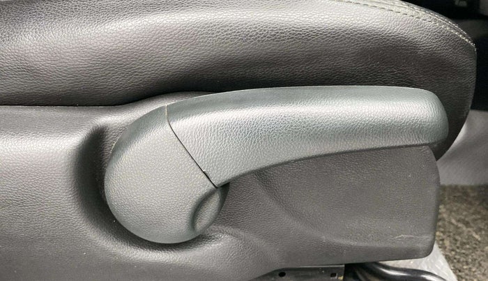 2016 Honda Jazz 1.2L I-VTEC VX, Petrol, Manual, 69,242 km, Driver Side Adjustment Panel