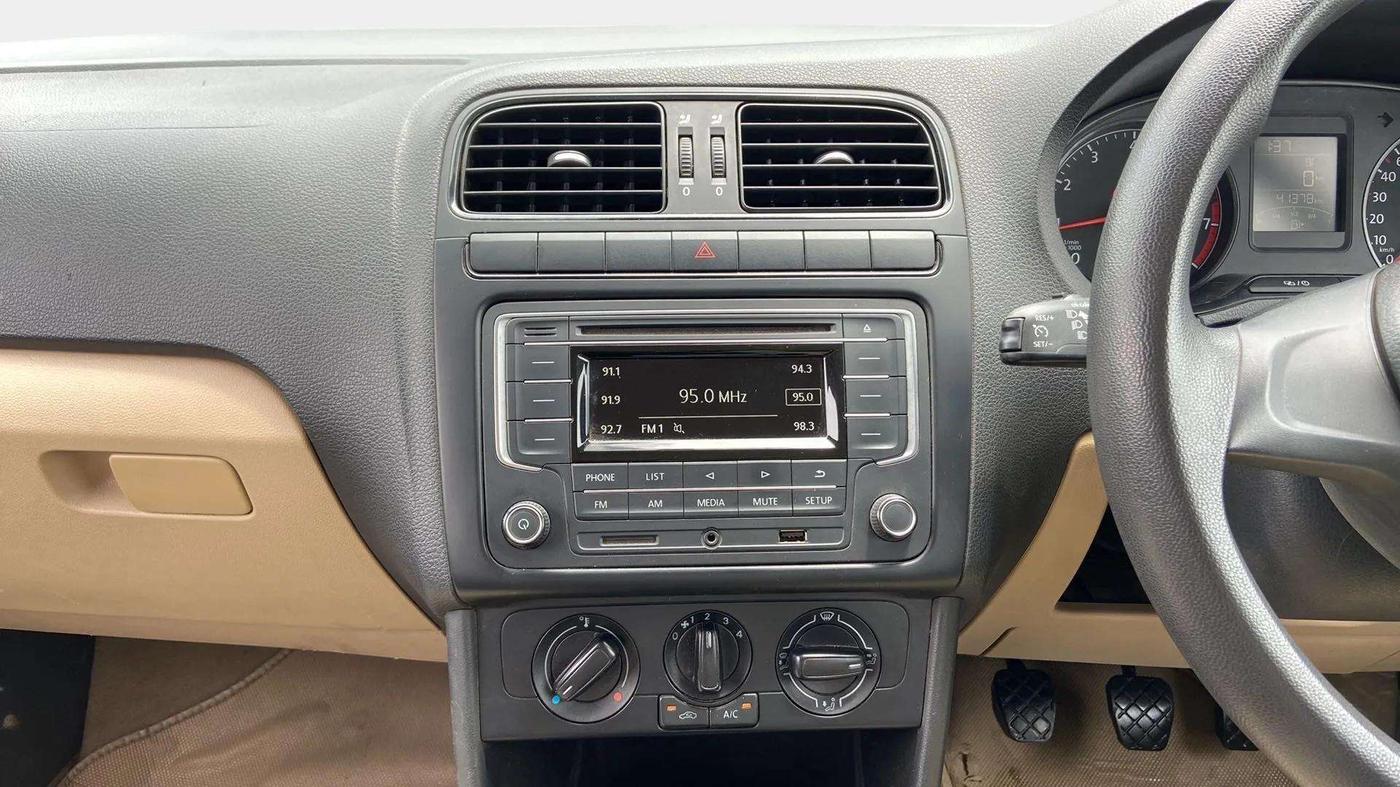 2017 Volkswagen Ameo COMFORTLINE 1.2L, Petrol, Manual, 41,367 km, Air Conditioner