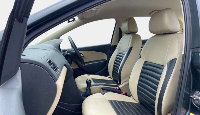 2017 Volkswagen Ameo COMFORTLINE 1.2L, Petrol, Manual, 41,367 km, Right Side Front Door Cabin
