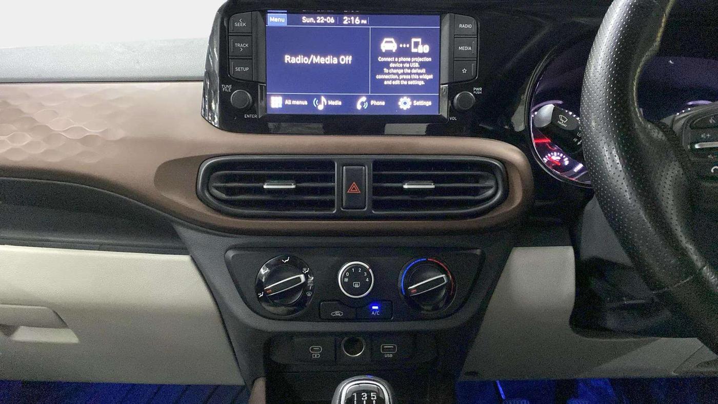 2024 Hyundai AURA SX 1.2 CNG, CNG, Manual, 44,971 km, Air Conditioner