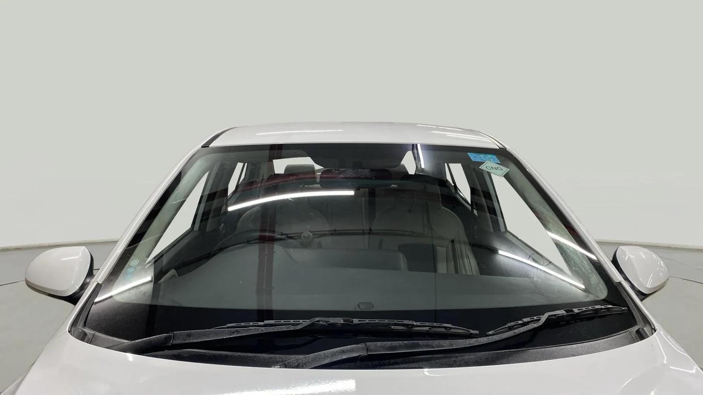 2024 Hyundai AURA SX 1.2 CNG, CNG, Manual, 44,971 km, Front Windshield