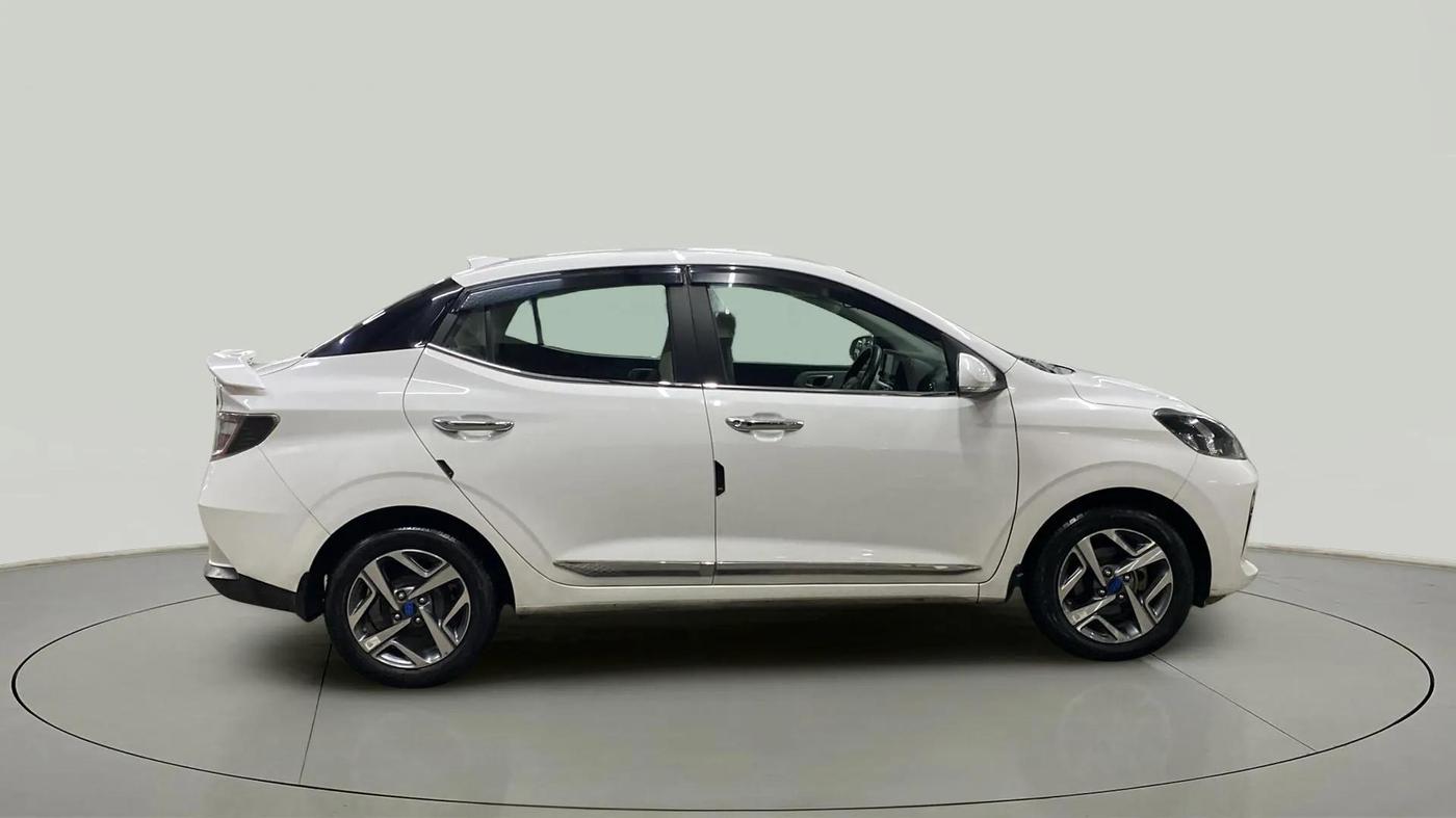 2024 Hyundai AURA SX 1.2 CNG, CNG, Manual, 44,971 km, Right Side View