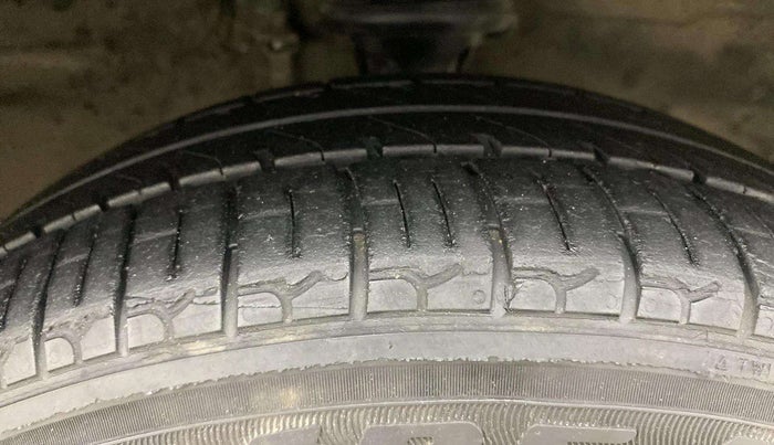 2018 Maruti Alto K10 VXI (O) AMT, Petrol, Automatic, 78,405 km, Right Front Tyre Tread