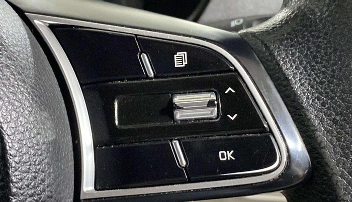 2022 KIA CARENS PRESTIGE 1.5 PETROL 7 STR, Petrol, Manual, 39,437 km, Adaptive Cruise Control