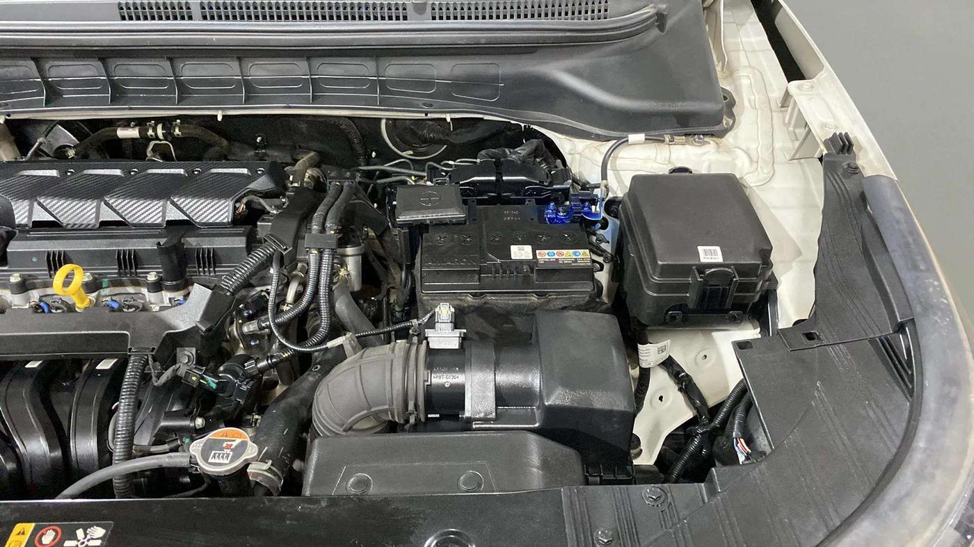 2022 KIA CARENS PRESTIGE 1.5 PETROL 7 STR, Petrol, Manual, 39,563 km, Engine View - Left