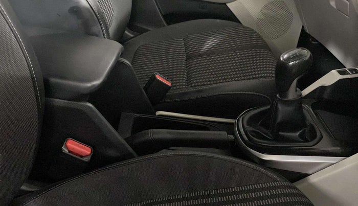 2022 KIA CARENS PRESTIGE 1.5 PETROL 7 STR, Petrol, Manual, 39,437 km, Gear Lever
