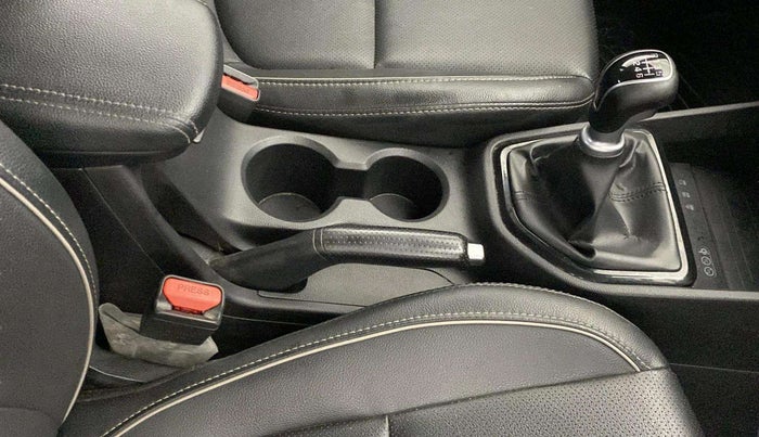 2018 Hyundai Creta SX (O) 1.6 PETROL, Petrol, Manual, 32,089 km, Gear Lever