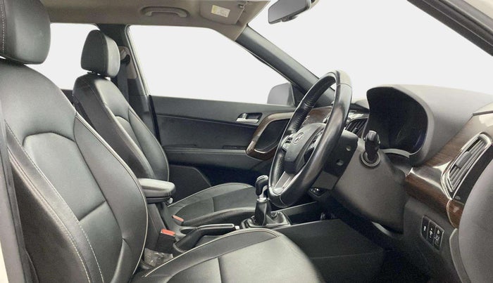 2018 Hyundai Creta SX (O) 1.6 PETROL, Petrol, Manual, 32,089 km, Right Side Front Door Cabin