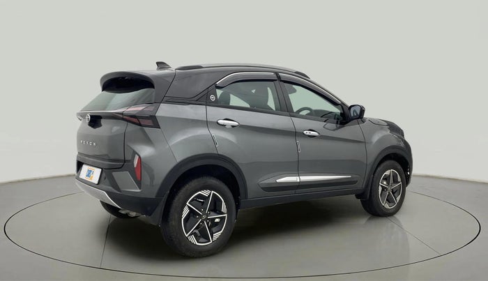 2024 Tata NEXON FEARLESS + SUNROOF DCA DUAL TONE 1.2 PETROL, Petrol, Automatic, 5,380 km, Right Back Diagonal