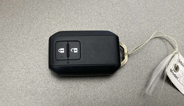 2021 Maruti XL6 ZETA MT, Petrol, Manual, 72,432 km, Key Close Up