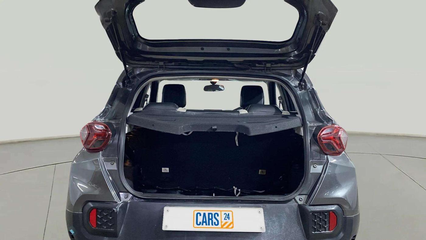 2023 Tata PUNCH ADVENTURE AMT, Petrol, Automatic, 12,557 km, Boot Open Zoomed View