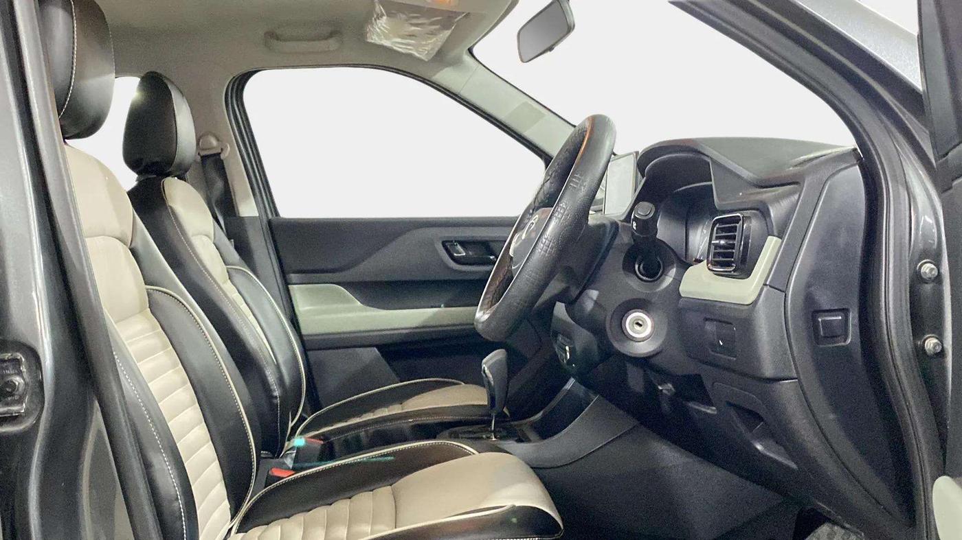 2023 Tata PUNCH ADVENTURE AMT, Petrol, Automatic, 12,557 km, Right Side Front Door Cabin