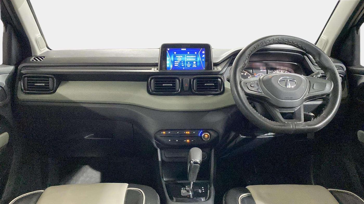 2023 Tata PUNCH ADVENTURE AMT, Petrol, Automatic, 12,557 km, Dashboard