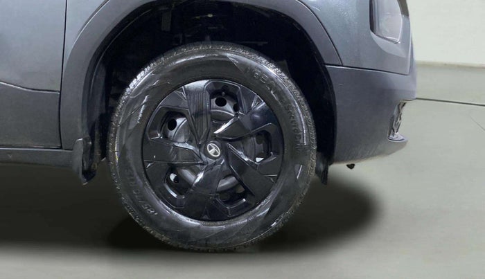 2023 Tata PUNCH ADVENTURE AMT, Petrol, Automatic, 12,557 km, Right Front Wheel