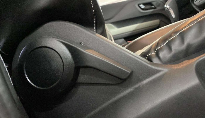 2023 Tata PUNCH ADVENTURE AMT, Petrol, Automatic, 12,557 km, Driver Side Adjustment Panel