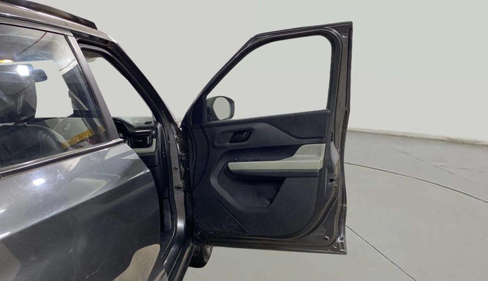 2023 Tata PUNCH ADVENTURE AMT, Petrol, Automatic, 12,557 km, RHS Front Door