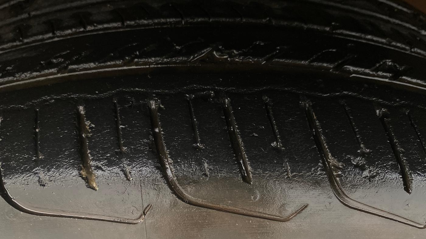 2023 Maruti FRONX DELTA PLUS 1.2MT, Petrol, Manual, 31,992 km, Left Front Tyre Tread