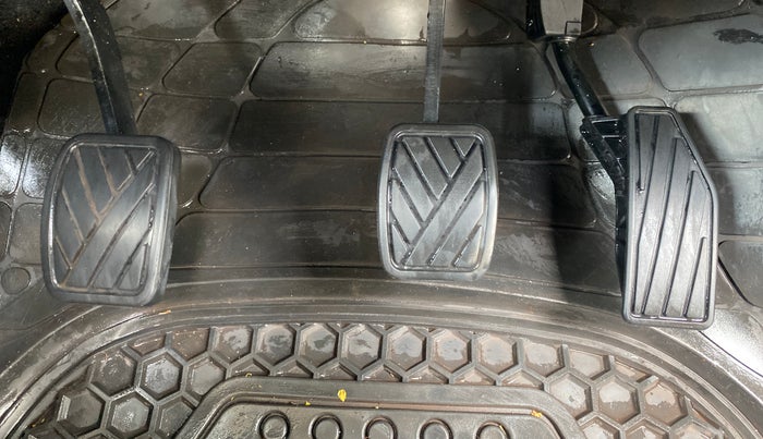 2023 Maruti FRONX DELTA PLUS 1.2MT, Petrol, Manual, 31,992 km, Pedals