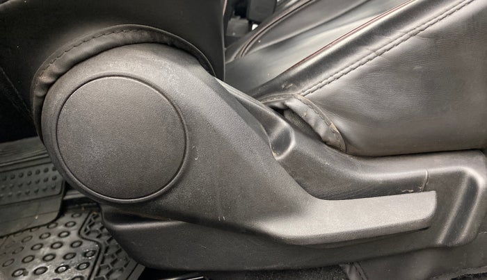 2023 Maruti FRONX DELTA PLUS 1.2MT, Petrol, Manual, 31,992 km, Driver Side Adjustment Panel