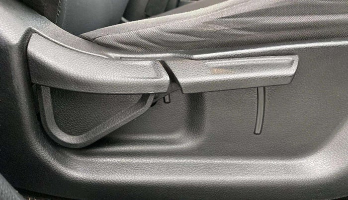 2022 KIA SELTOS HTE 1.5 PETROL, Petrol, Manual, 58,531 km, Driver Side Adjustment Panel