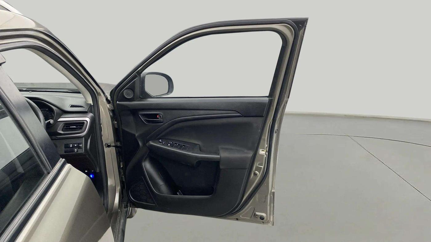 2022 Maruti BREZZA VXI SMART HYBRID, Petrol, Manual, 25,207 km, RHS Front Door